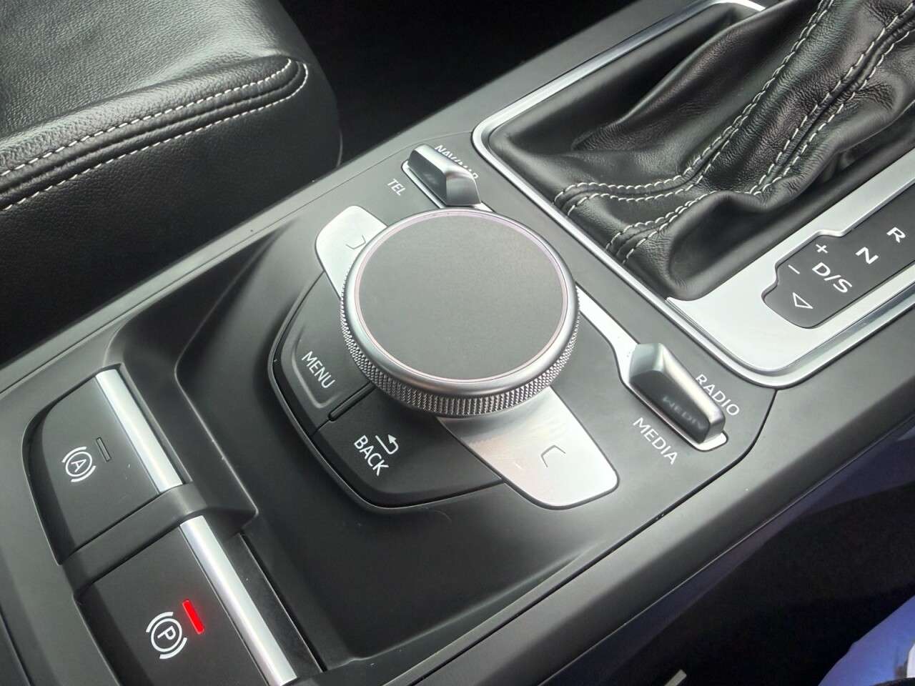 2021 AUDI Q2 2021 AUDI Q2