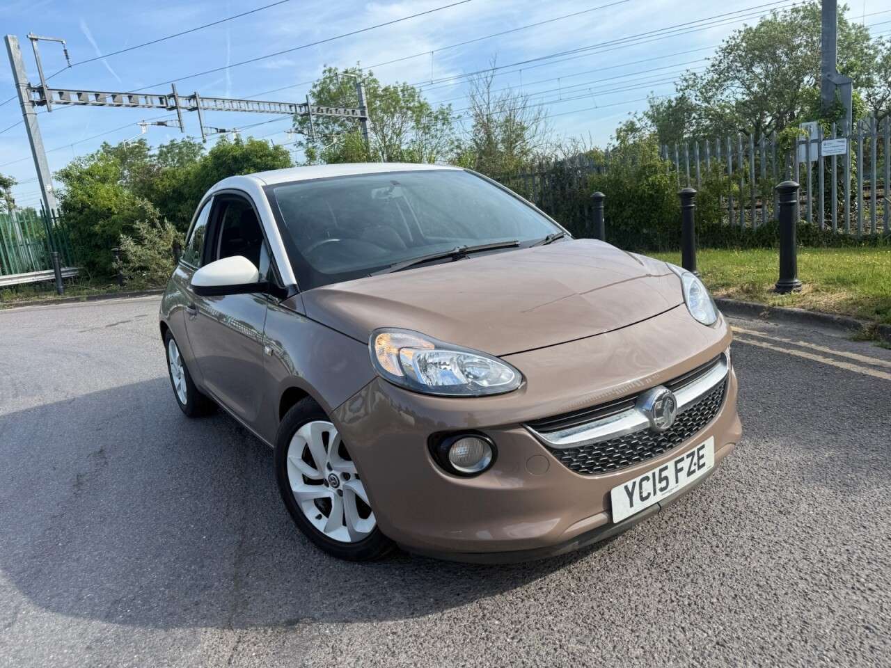 A 2015 VAUXHALL ADAM 1.4i ecoFLEX JAM Hatchback 3dr Petrol Easytronic Euro 6 (s/s) (87 ps) Econo A 2015 VAUXHALL ADAM 1.4i ecoFLEX JAM Hatchback 3dr Petrol Easytronic Euro 6 (s/s) (87 ps) Econo