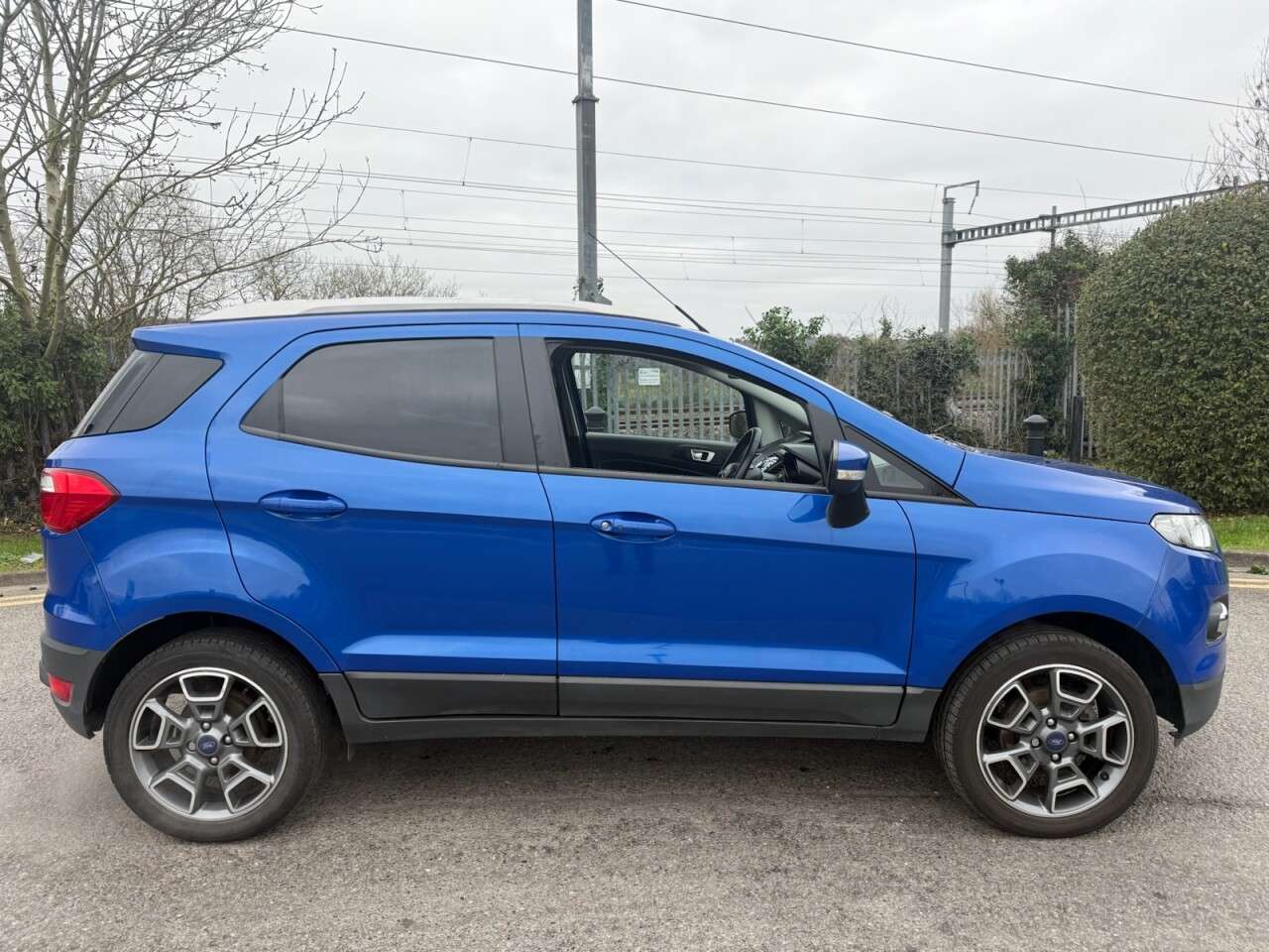 2017 FORD ECOSPORT 2017 FORD ECOSPORT