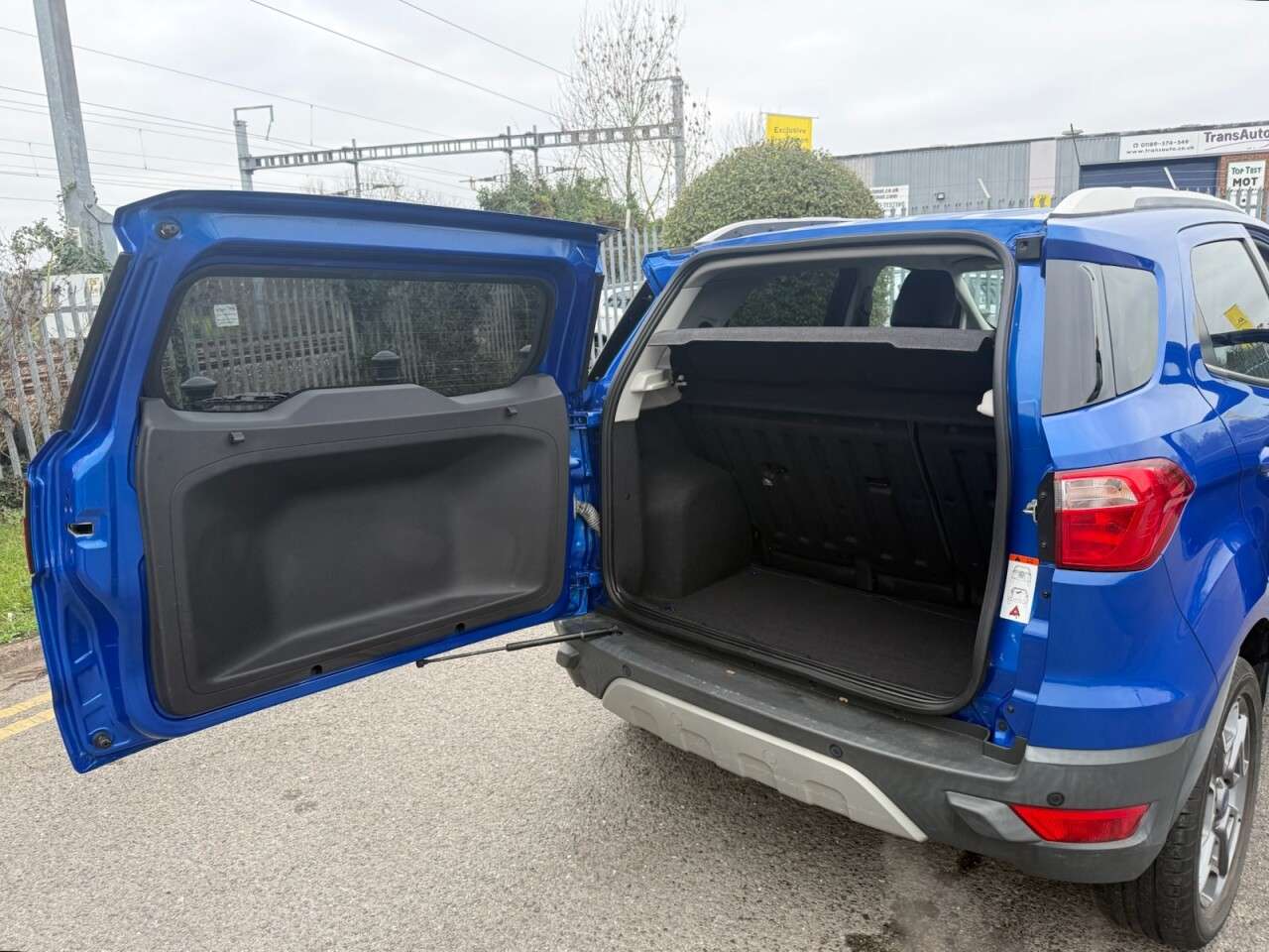 2017 FORD ECOSPORT 2017 FORD ECOSPORT