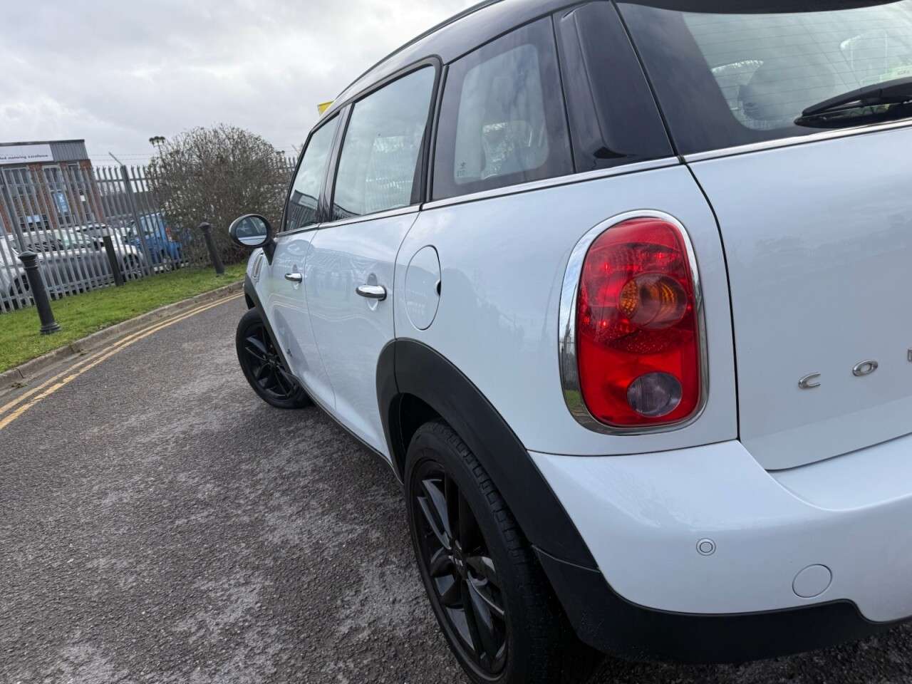 2014 MINI COUNTRYMAN 2014 MINI COUNTRYMAN