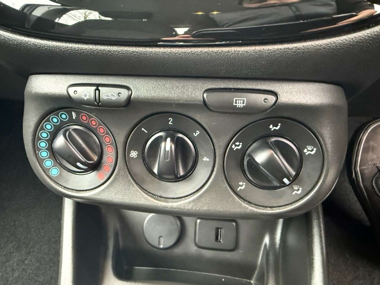 2018 VAUXHALL CORSA 2018 VAUXHALL CORSA