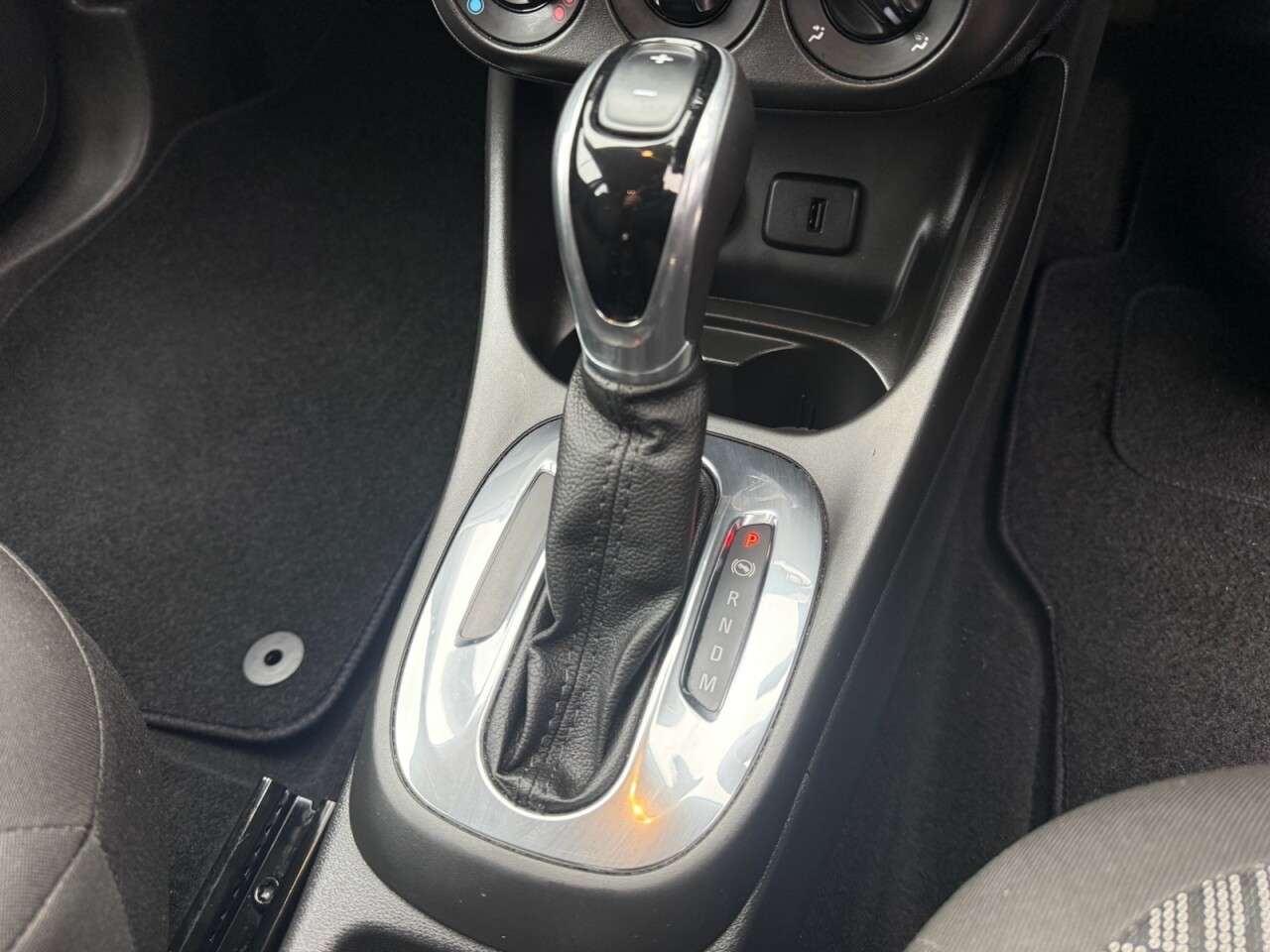 2018 VAUXHALL CORSA 2018 VAUXHALL CORSA