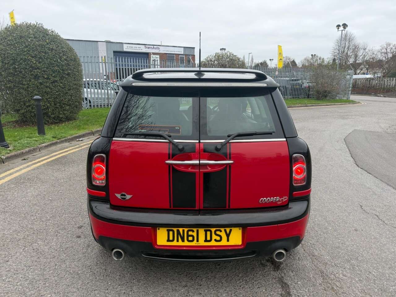 A 2011 MINI CLUBMAN 2.0 Cooper SD Estate 5dr Diesel Manual Euro 5 (s/s) (143 ps) 12 Months MOT A 2011 MINI CLUBMAN 2.0 Cooper SD Estate 5dr Diesel Manual Euro 5 (s/s) (143 ps) 12 Months MOT