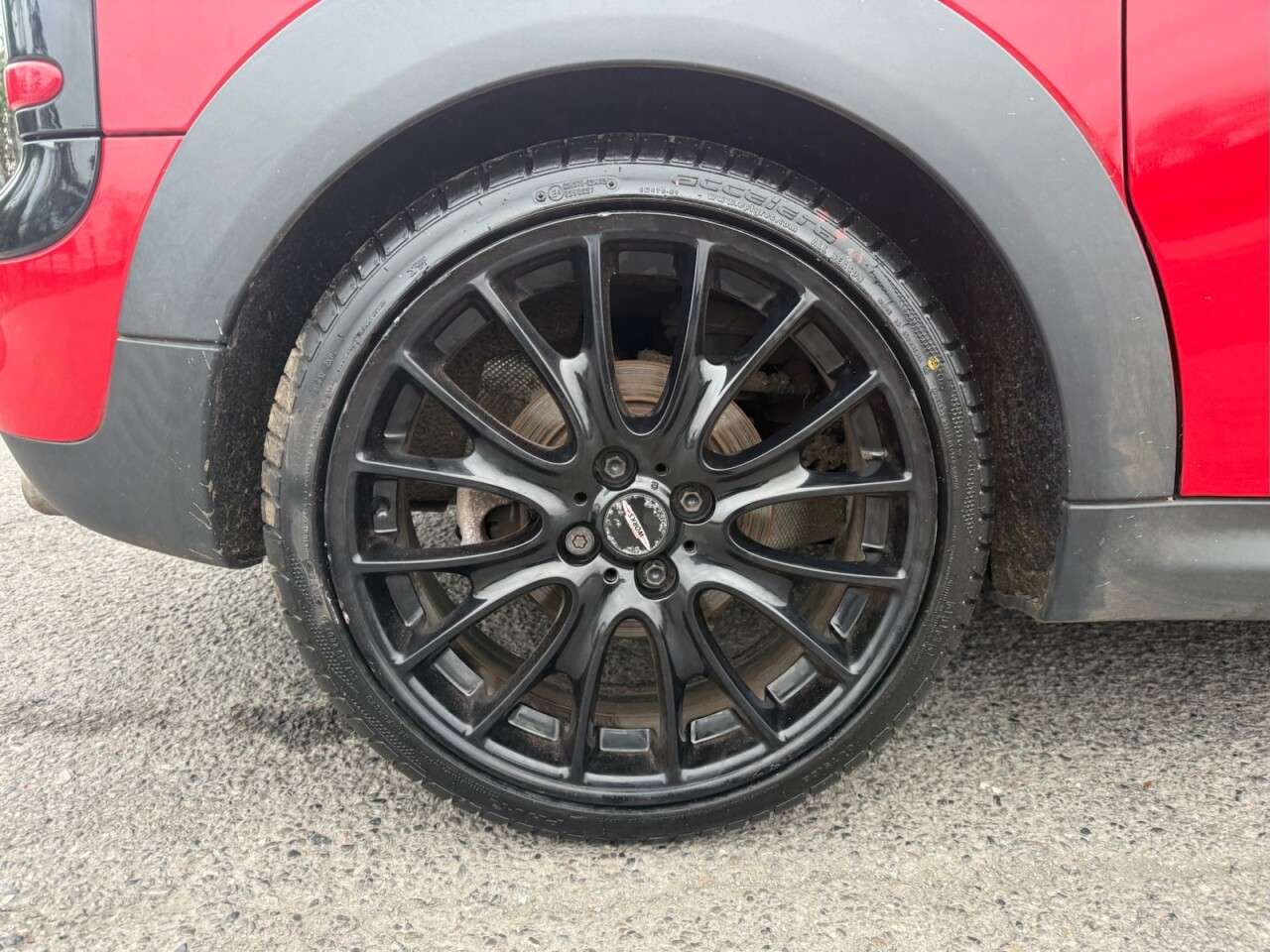 2011 MINI CLUBMAN 2011 MINI CLUBMAN