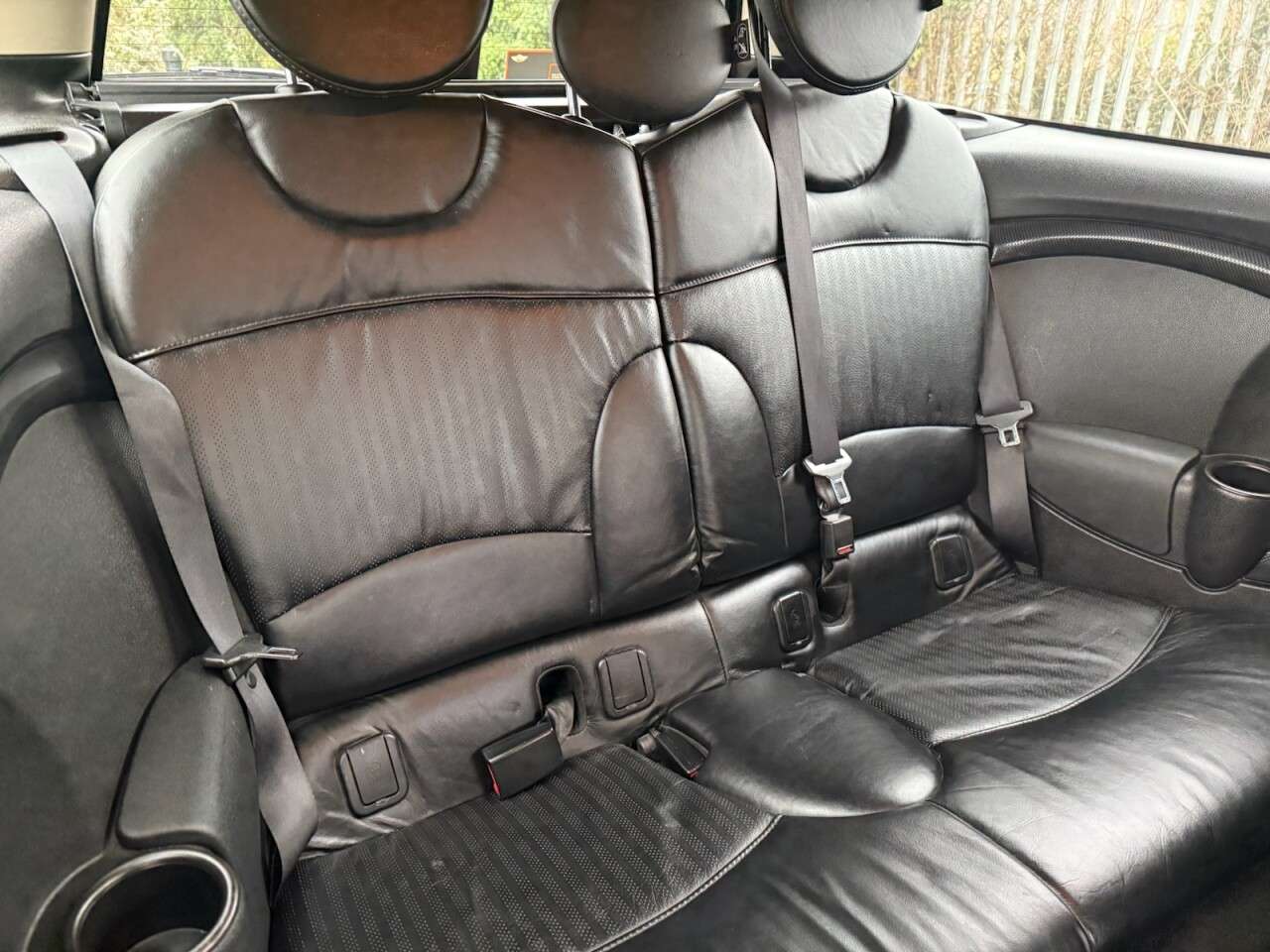 2011 MINI CLUBMAN 2011 MINI CLUBMAN