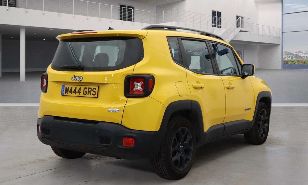 A 2018 JEEP RENEGADE 1.4T MultiAirII Longitude SUV 5dr Petrol Manual Euro 6 (s/s) (140 ps) Econo A 2018 JEEP RENEGADE 1.4T MultiAirII Longitude SUV 5dr Petrol Manual Euro 6 (s/s) (140 ps) Econo