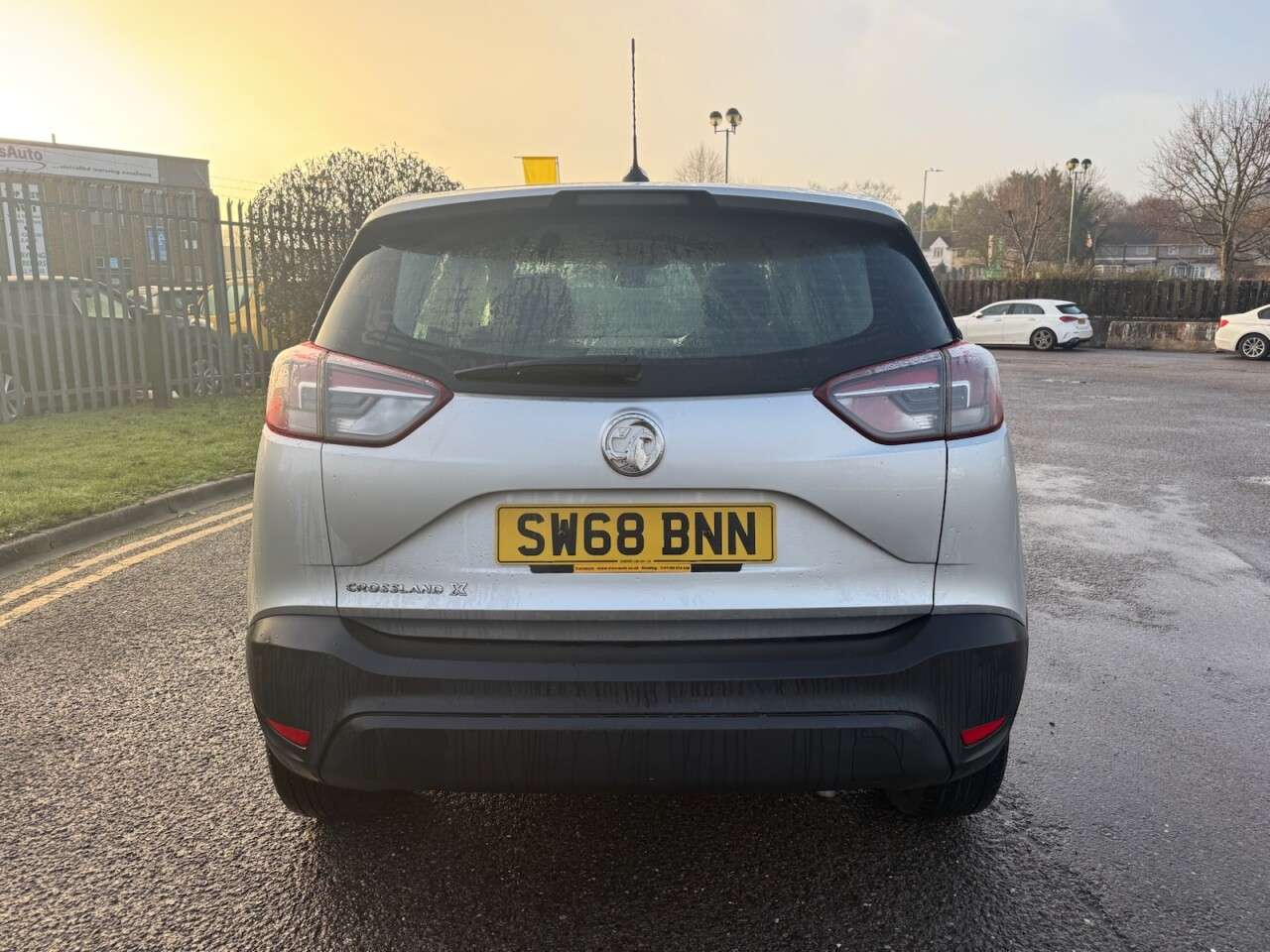 A 2018 VAUXHALL CROSSLAND X 1.2 SE SUV 5dr Petrol Manual Euro 6 (83 ps) Economical . A 2018 VAUXHALL CROSSLAND X 1.2 SE SUV 5dr Petrol Manual Euro 6 (83 ps) Economical .