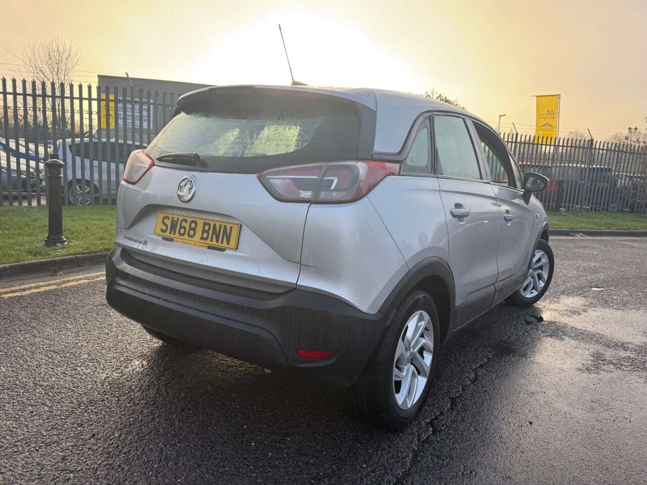 A 2018 VAUXHALL CROSSLAND X 1.2 SE SUV 5dr Petrol Manual Euro 6 (83 ps) Economical . A 2018 VAUXHALL CROSSLAND X 1.2 SE SUV 5dr Petrol Manual Euro 6 (83 ps) Economical .