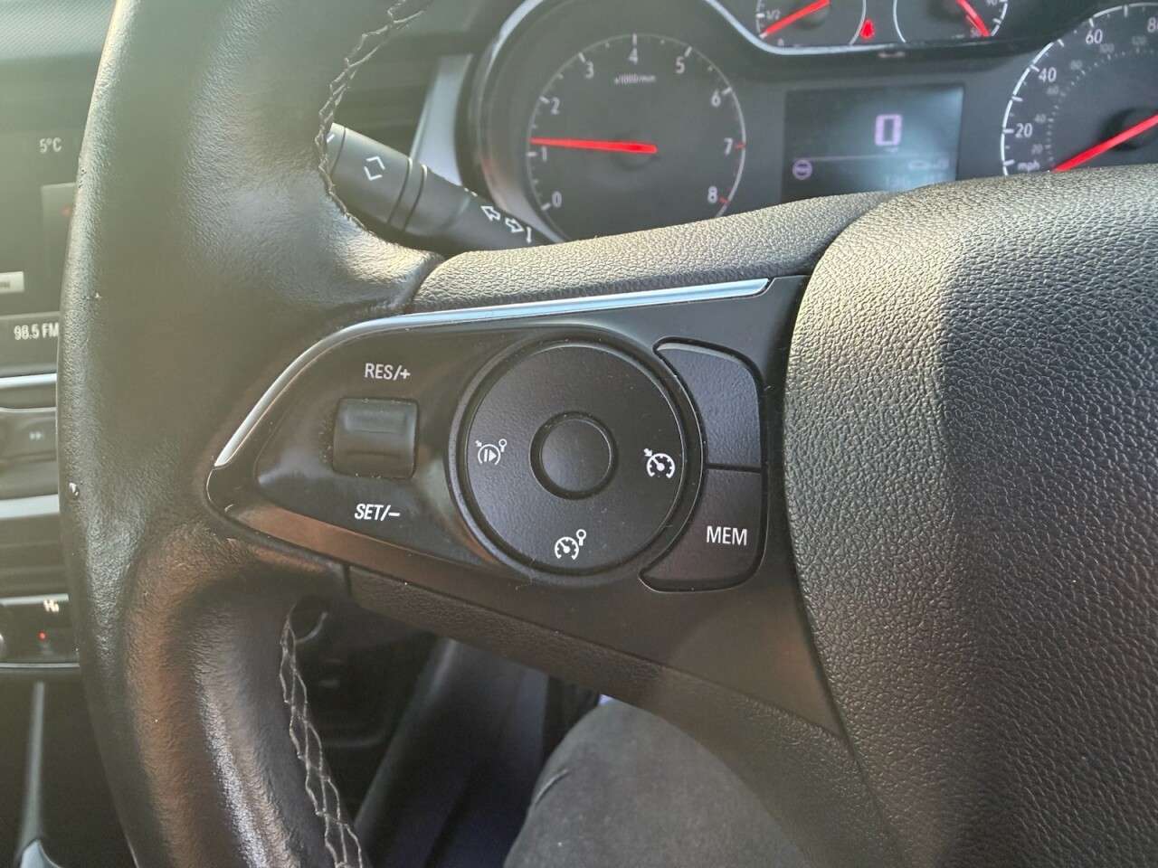 2018 VAUXHALL CROSSLAND X 2018 VAUXHALL CROSSLAND X