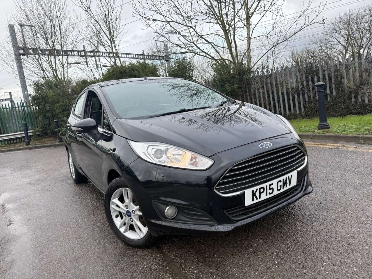 A 2015 FORD FIESTA 1.0 Zetec Hatchback 5dr Petrol Manual Euro 5 (s/s) (80 ps) Economical . A 2015 FORD FIESTA 1.0 Zetec Hatchback 5dr Petrol Manual Euro 5 (s/s) (80 ps) Economical .