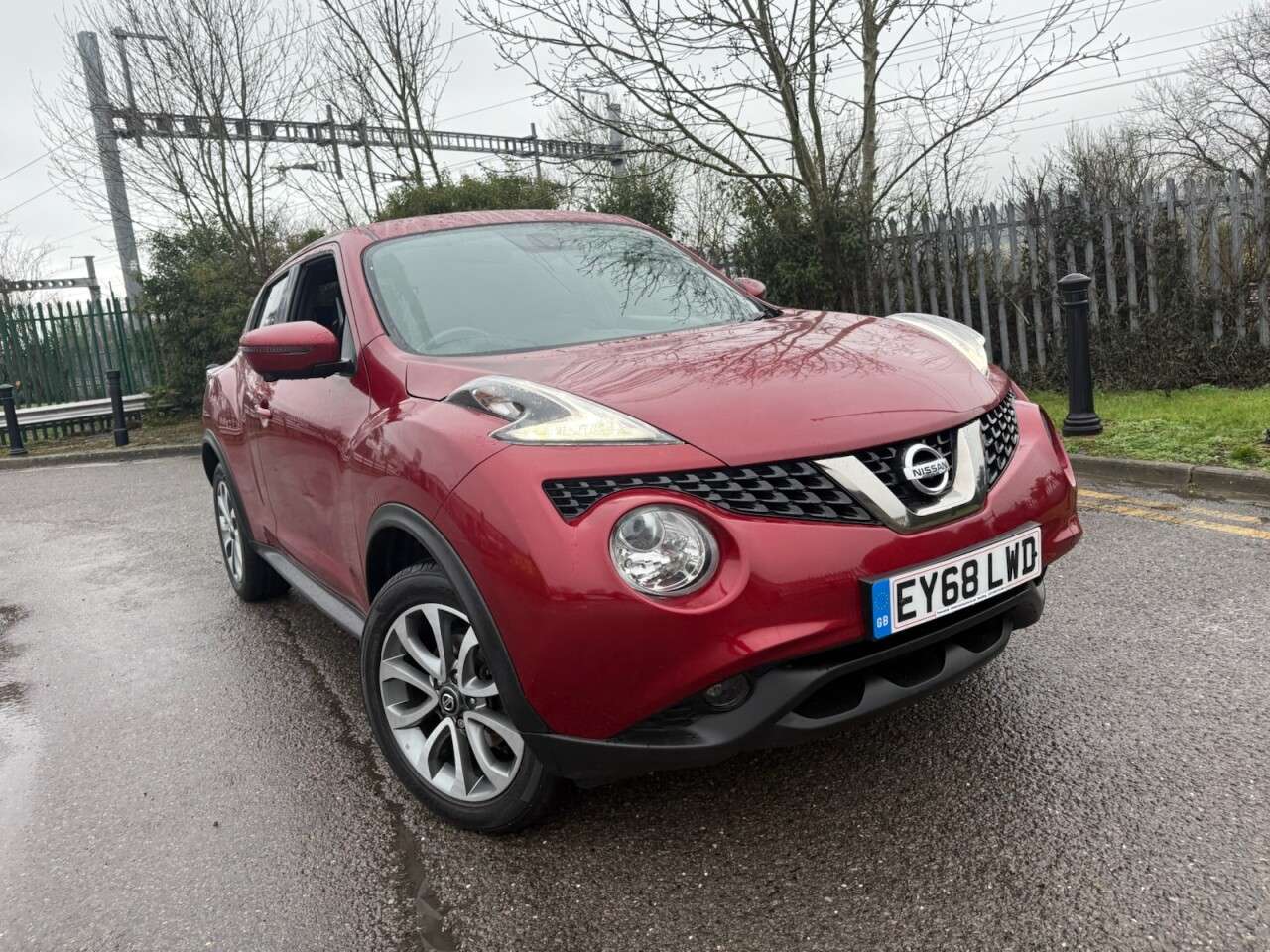 A 2018 NISSAN JUKE 1.2 DIG-T Tekna SUV 5dr Petrol Manual Euro 6 (s/s) (115 ps) Economical .Nav A 2018 NISSAN JUKE 1.2 DIG-T Tekna SUV 5dr Petrol Manual Euro 6 (s/s) (115 ps) Economical .Nav