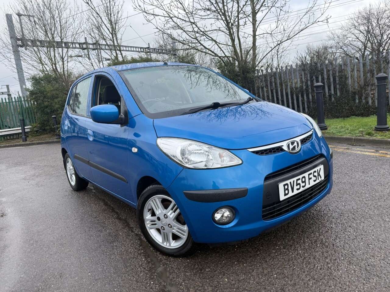 A 2009 HYUNDAI I10 1.2 Style Hatchback 5dr Petrol Manual Euro 4 (77 bhp) Economical . Heated S A 2009 HYUNDAI I10 1.2 Style Hatchback 5dr Petrol Manual Euro 4 (77 bhp) Economical . Heated S