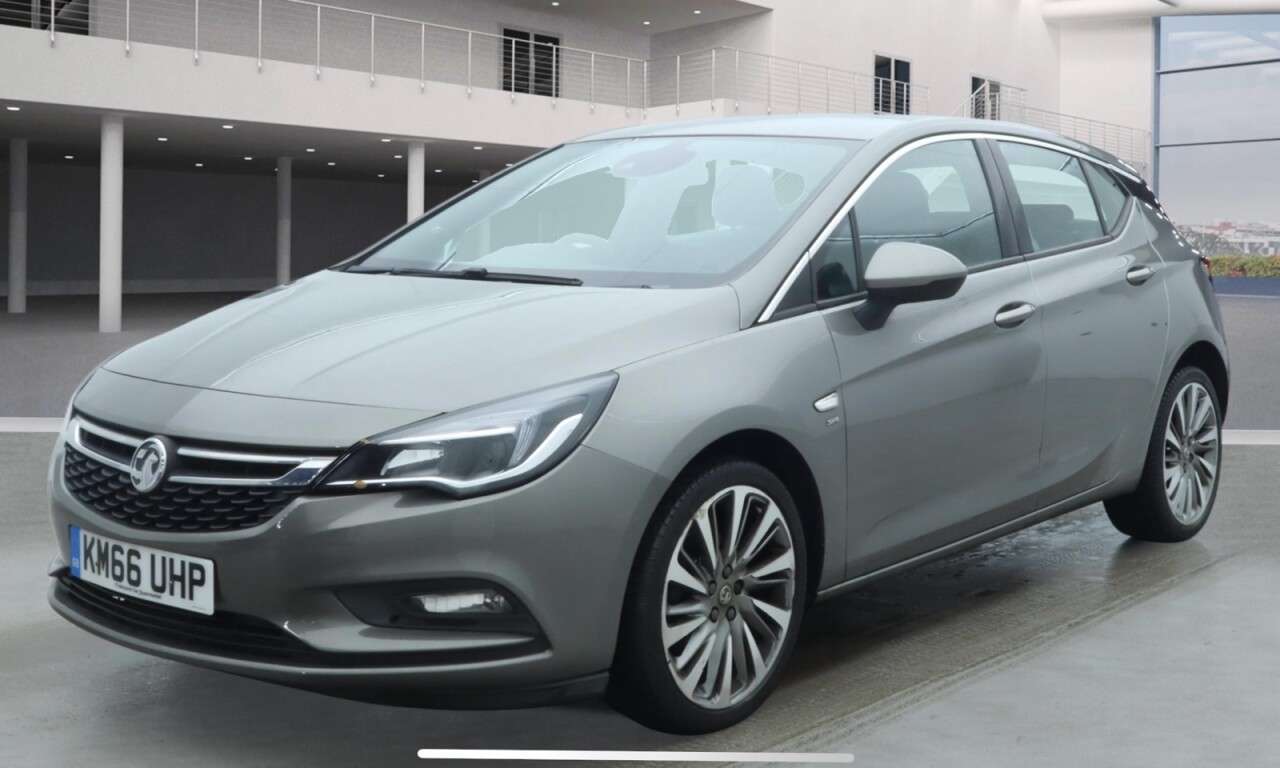 A 2016 VAUXHALL ASTRA 1.4i Turbo SRi Nav Hatchback 5dr Petrol Manual Euro 6 (150 ps) Economical . A 2016 VAUXHALL ASTRA 1.4i Turbo SRi Nav Hatchback 5dr Petrol Manual Euro 6 (150 ps) Economical .