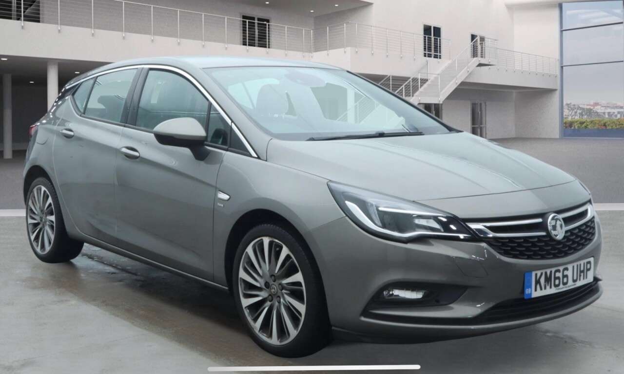 A 2016 VAUXHALL ASTRA 1.4i Turbo SRi Nav Hatchback 5dr Petrol Manual Euro 6 (150 ps) Economical . A 2016 VAUXHALL ASTRA 1.4i Turbo SRi Nav Hatchback 5dr Petrol Manual Euro 6 (150 ps) Economical .
