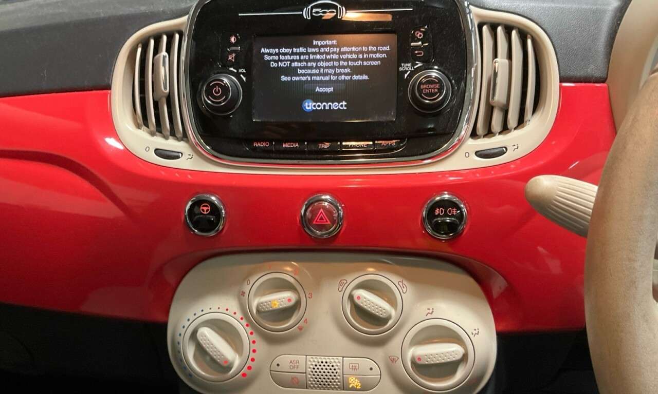 2016 FIAT 500 2016 FIAT 500