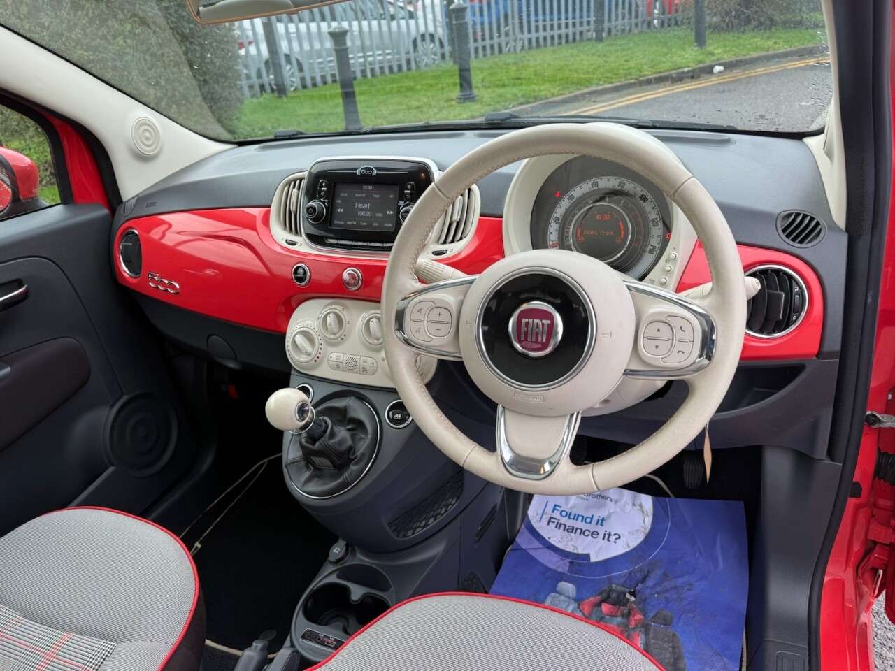 2016 FIAT 500 2016 FIAT 500