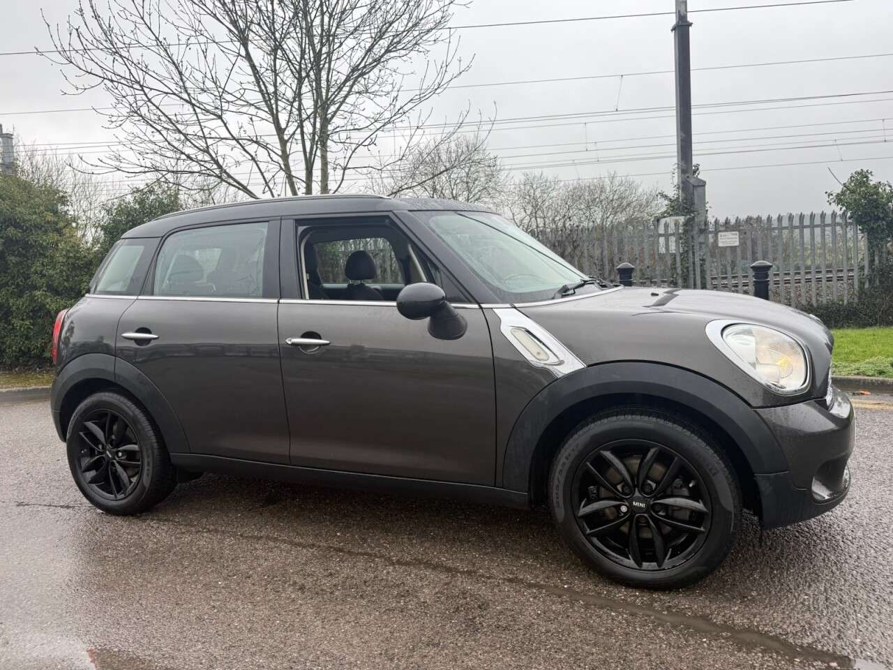 2015 MINI COUNTRYMAN 2015 MINI COUNTRYMAN