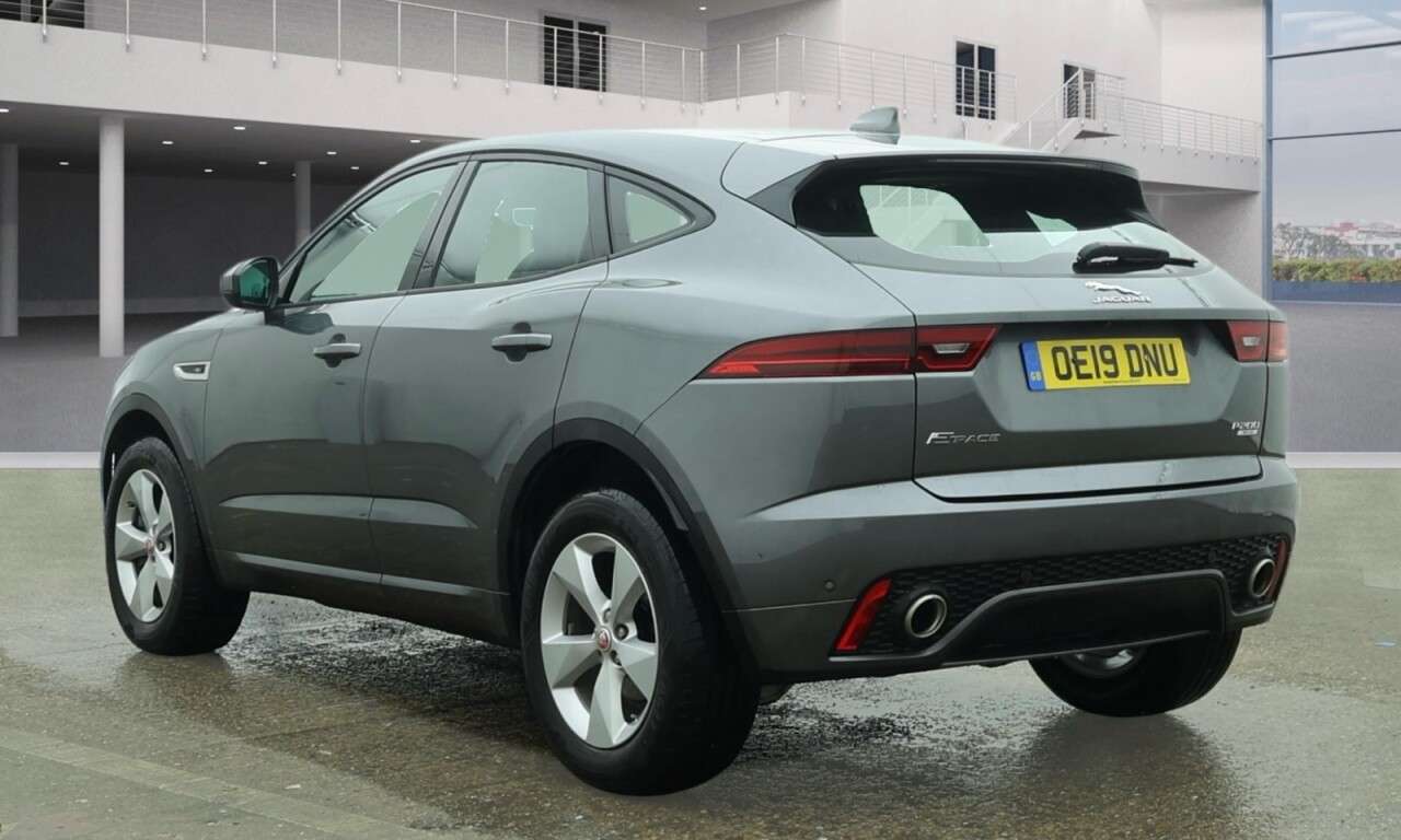 A 2019 JAGUAR E-PACE 2.0 P200 R-Dynamic S SUV 5dr Petrol Auto AWD Euro 6 (s/s) (200 ps) Leather, A 2019 JAGUAR E-PACE 2.0 P200 R-Dynamic S SUV 5dr Petrol Auto AWD Euro 6 (s/s) (200 ps) Leather,