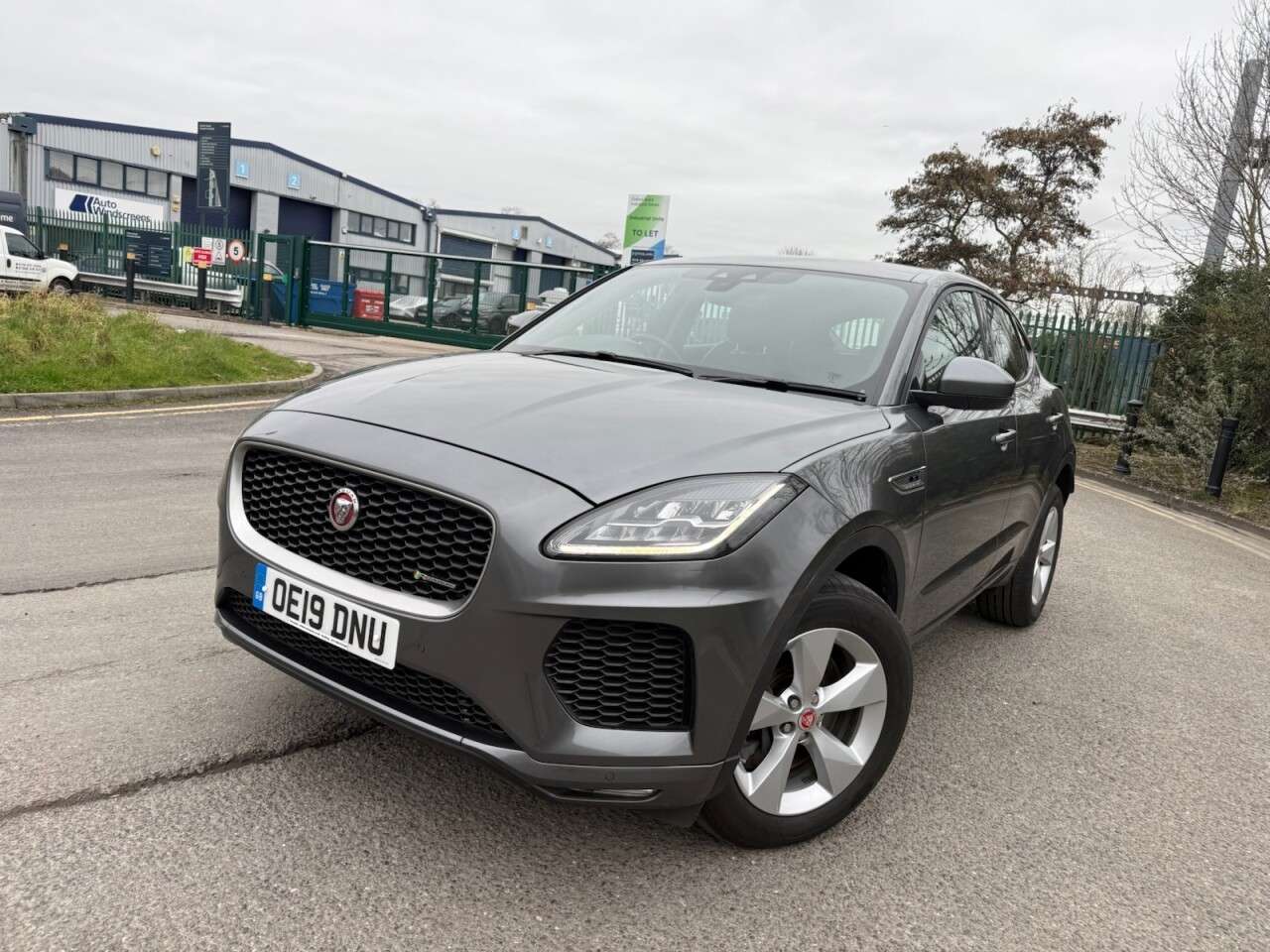 A 2019 JAGUAR E-PACE 2.0 P200 R-Dynamic S SUV 5dr Petrol Auto AWD Euro 6 (s/s) (200 ps) Leather, A 2019 JAGUAR E-PACE 2.0 P200 R-Dynamic S SUV 5dr Petrol Auto AWD Euro 6 (s/s) (200 ps) Leather,