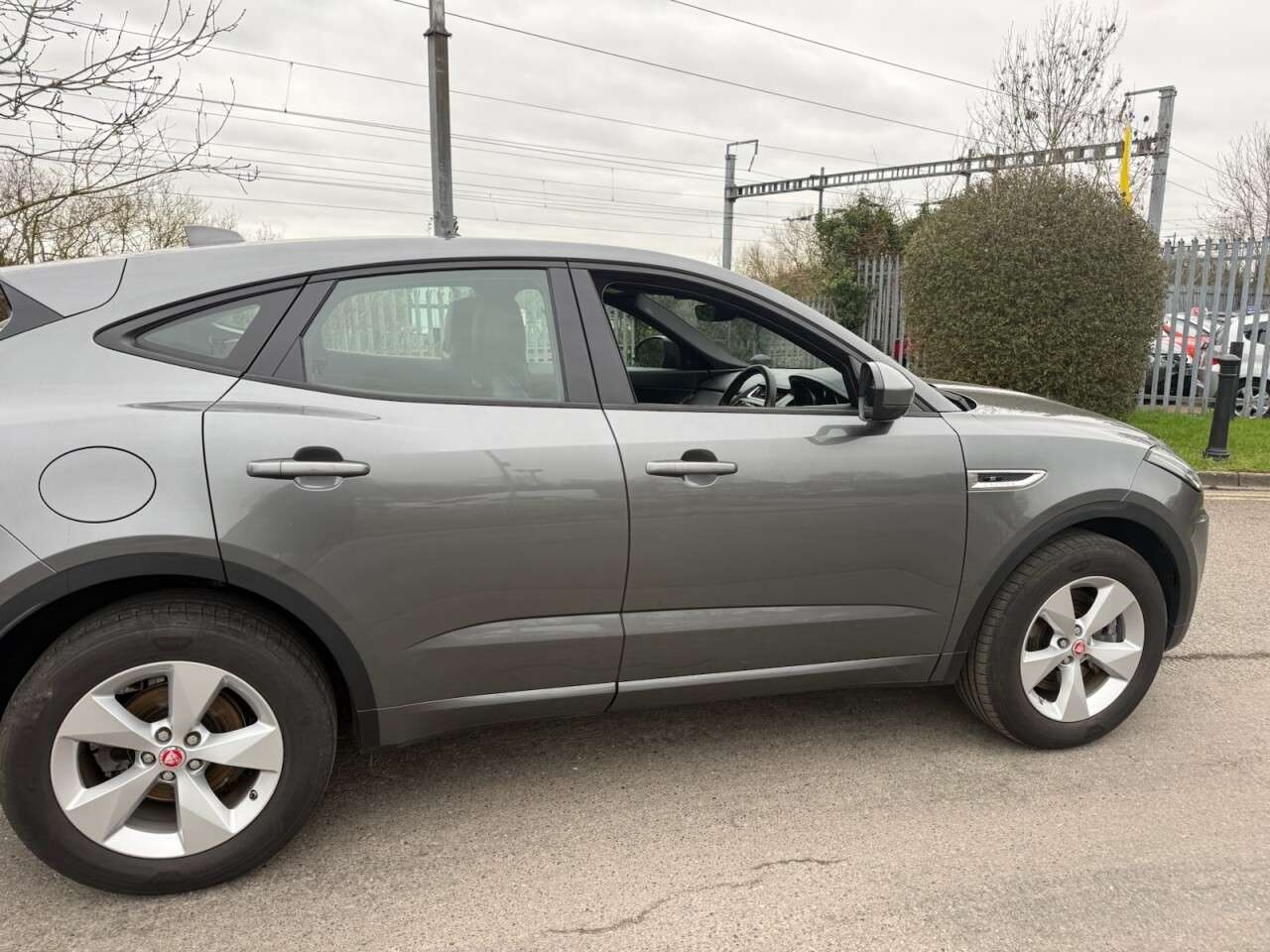 2019 JAGUAR E-PACE 2019 JAGUAR E-PACE