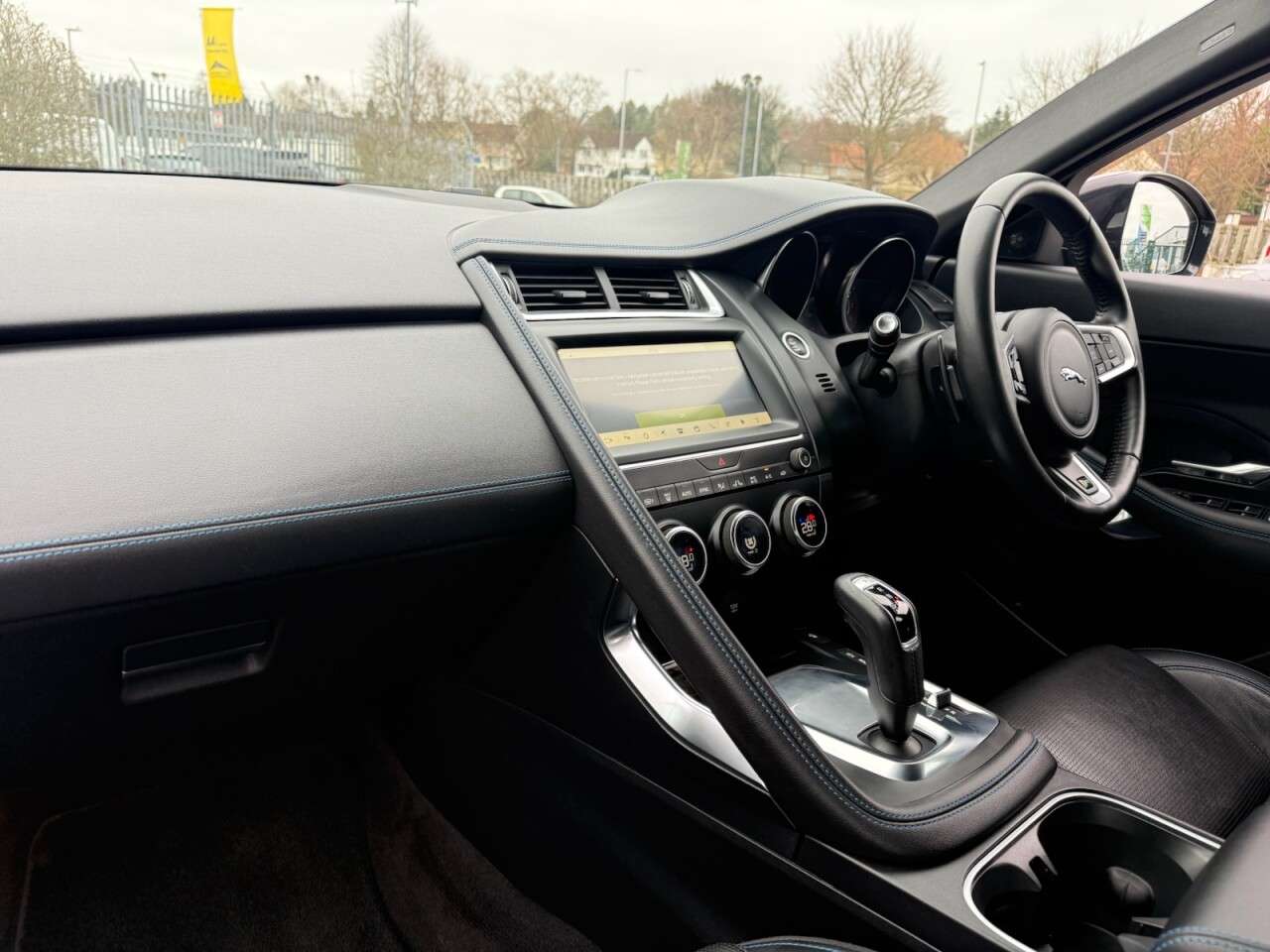 2019 JAGUAR E-PACE 2019 JAGUAR E-PACE