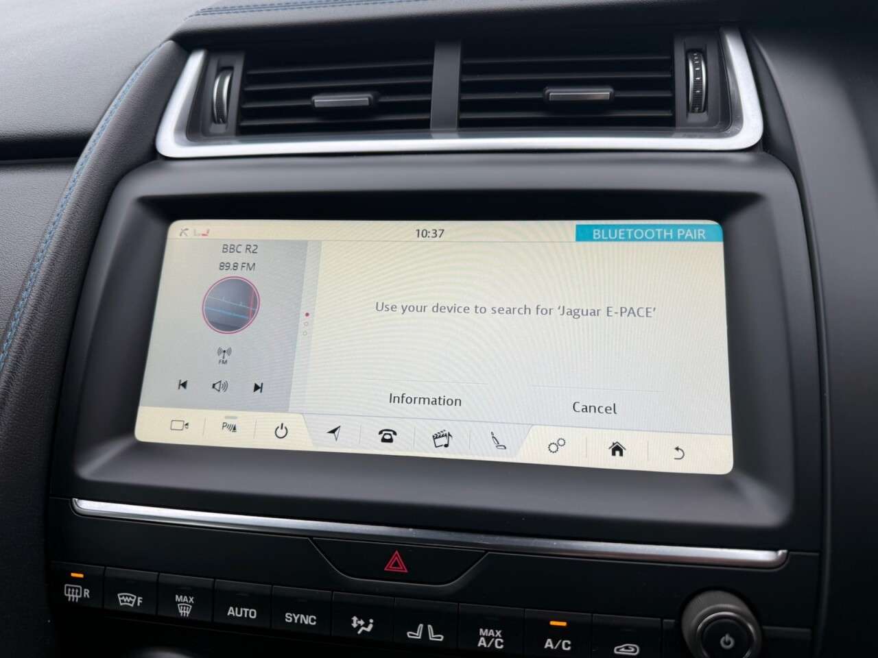 2019 JAGUAR E-PACE 2019 JAGUAR E-PACE