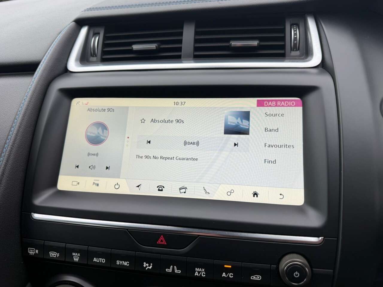 2019 JAGUAR E-PACE 2019 JAGUAR E-PACE