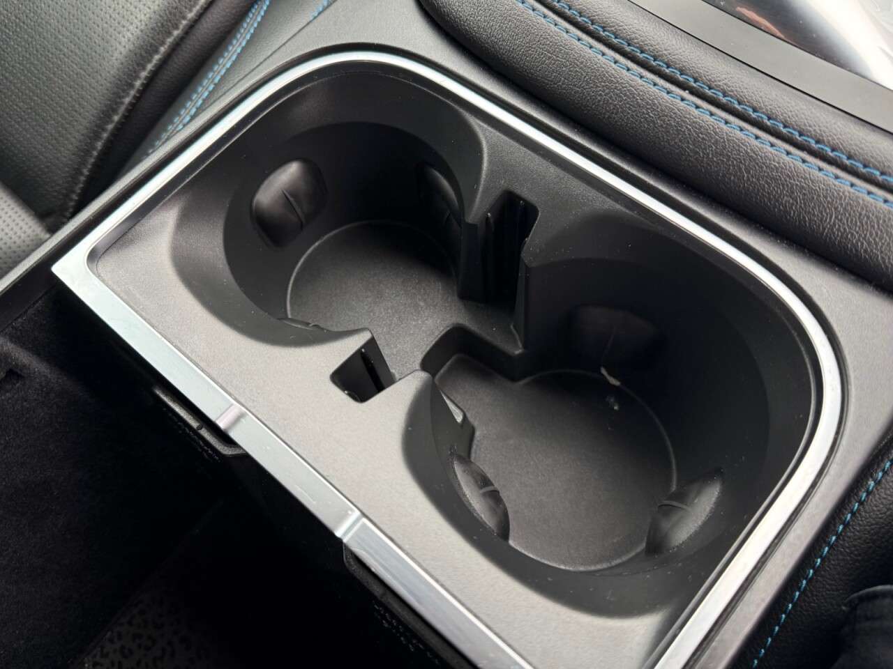 2019 JAGUAR E-PACE 2019 JAGUAR E-PACE