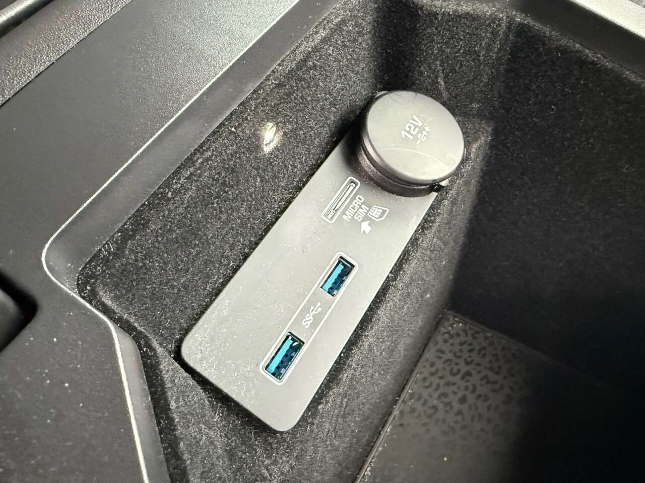 2019 JAGUAR E-PACE 2019 JAGUAR E-PACE