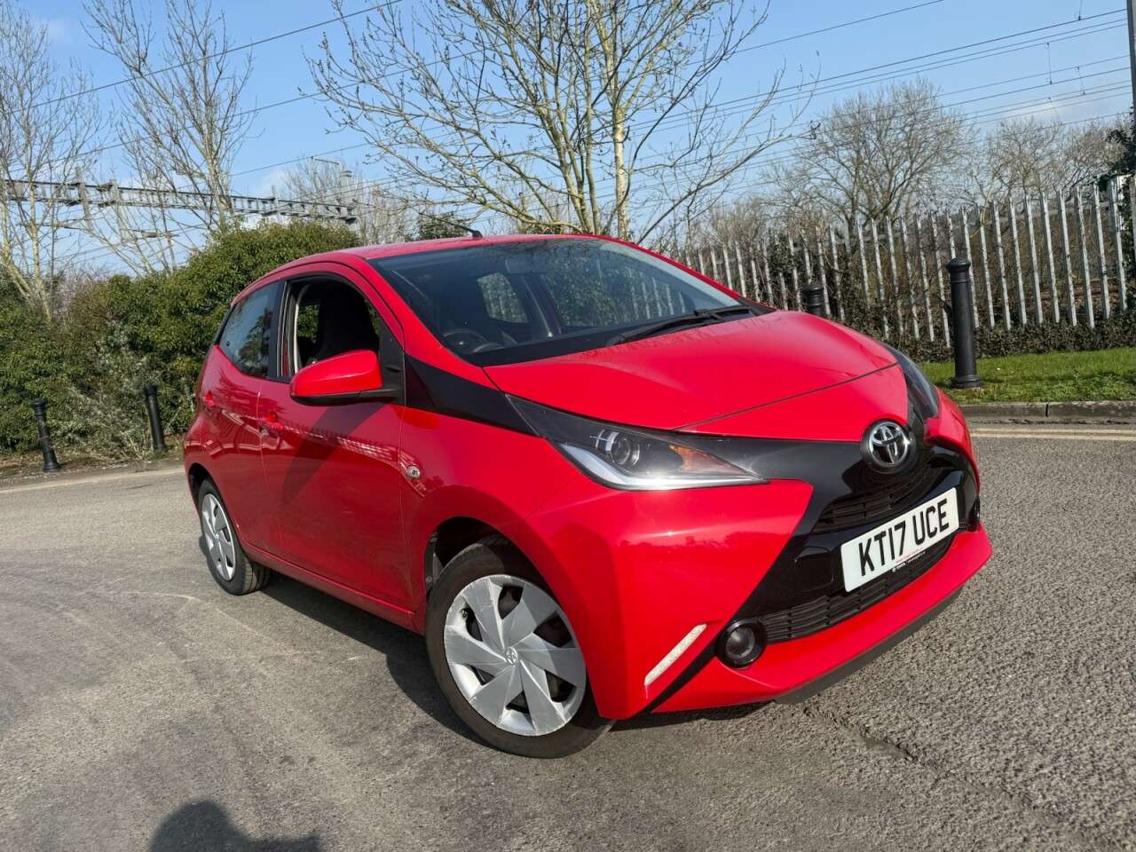 A 2017 TOYOTA AYGO 1.0 VVT-i x-play Hatchback 5dr Petrol Manual Euro 6 (68 ps) Economical . A 2017 TOYOTA AYGO 1.0 VVT-i x-play Hatchback 5dr Petrol Manual Euro 6 (68 ps) Economical .