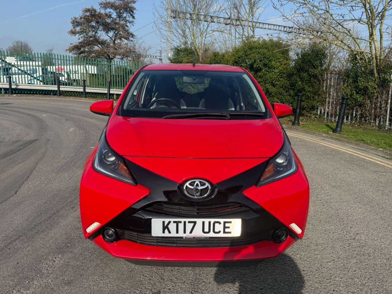 2017 TOYOTA AYGO 2017 TOYOTA AYGO