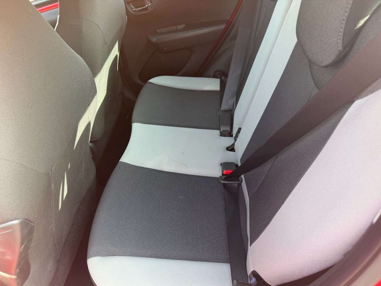 2017 TOYOTA AYGO 2017 TOYOTA AYGO