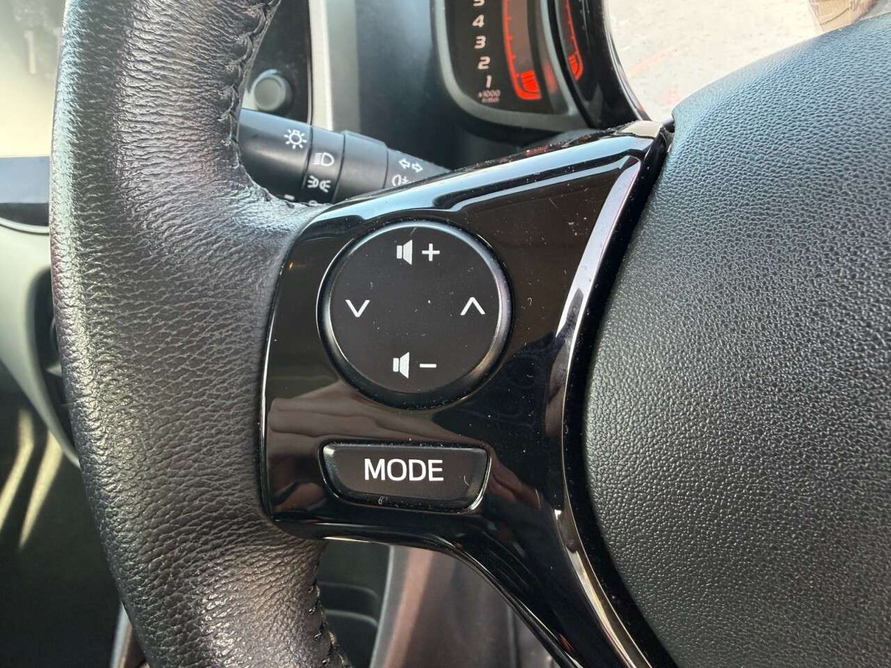 2017 TOYOTA AYGO 2017 TOYOTA AYGO