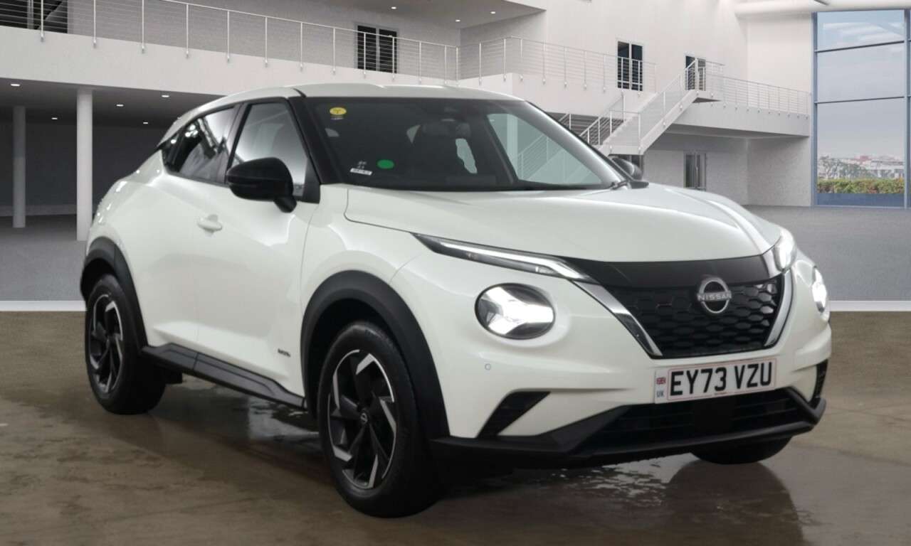 A 2023 NISSAN JUKE 1.6 N-Connecta SUV 5dr Petrol Hybrid Auto Euro 6 (143 ps) Half Leather, Nav A 2023 NISSAN JUKE 1.6 N-Connecta SUV 5dr Petrol Hybrid Auto Euro 6 (143 ps) Half Leather, Nav