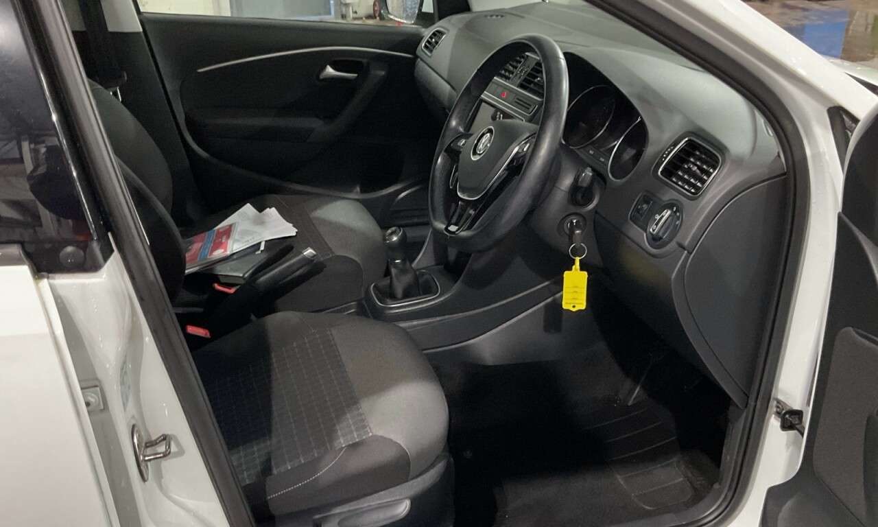 2016 VOLKSWAGEN POLO 2016 VOLKSWAGEN POLO