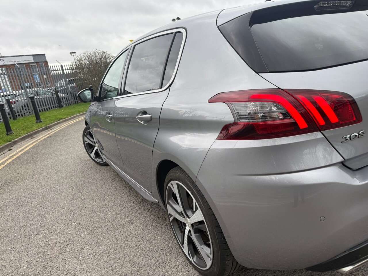2019 PEUGEOT 308 2019 PEUGEOT 308