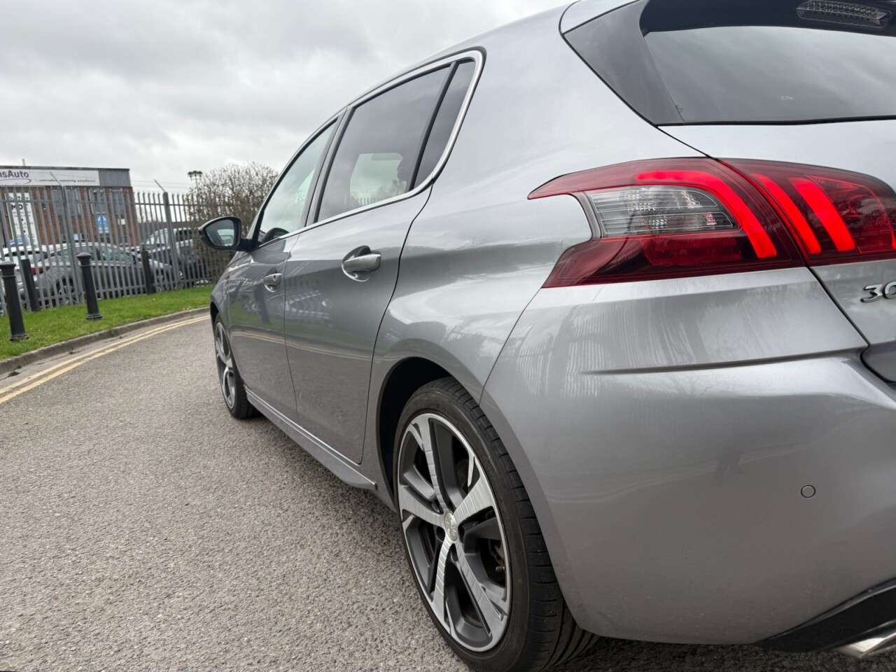 2019 PEUGEOT 308 2019 PEUGEOT 308