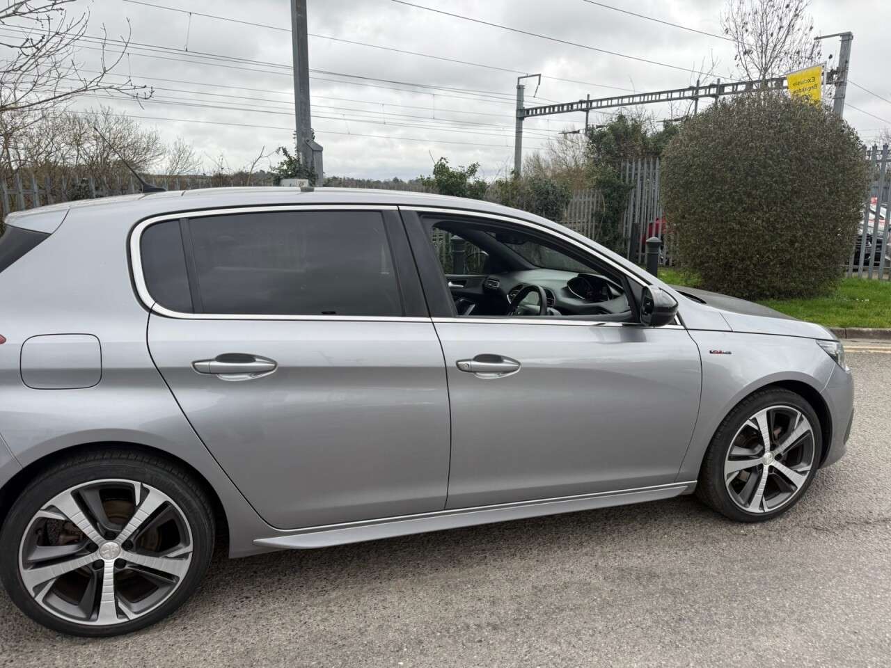 2019 PEUGEOT 308 2019 PEUGEOT 308