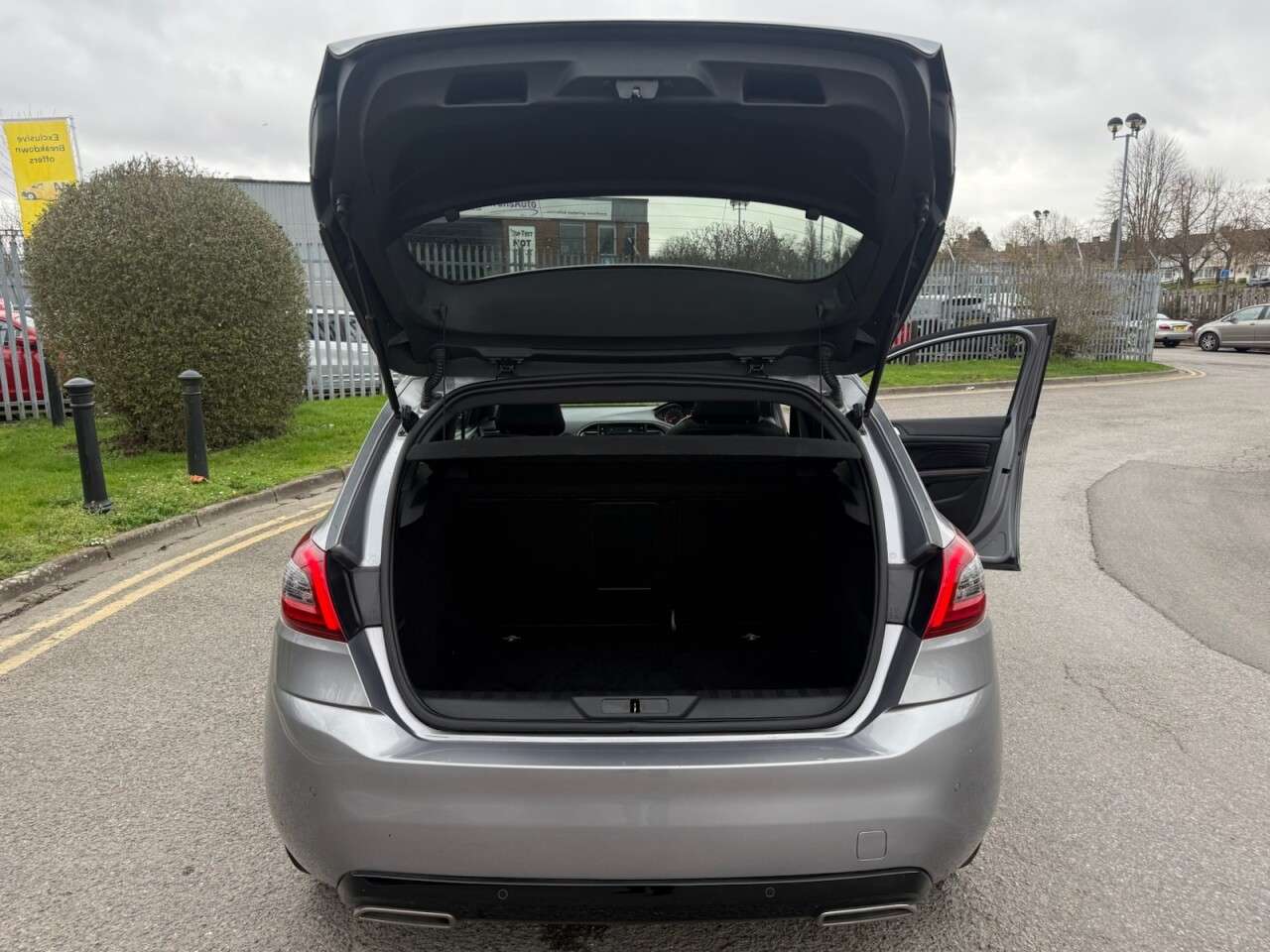 2019 PEUGEOT 308 2019 PEUGEOT 308