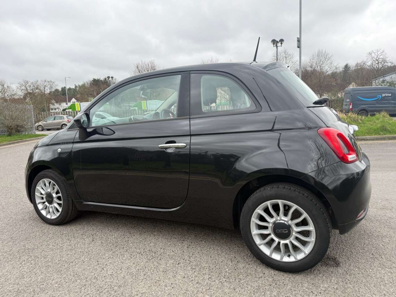 2017 FIAT 500 2017 FIAT 500