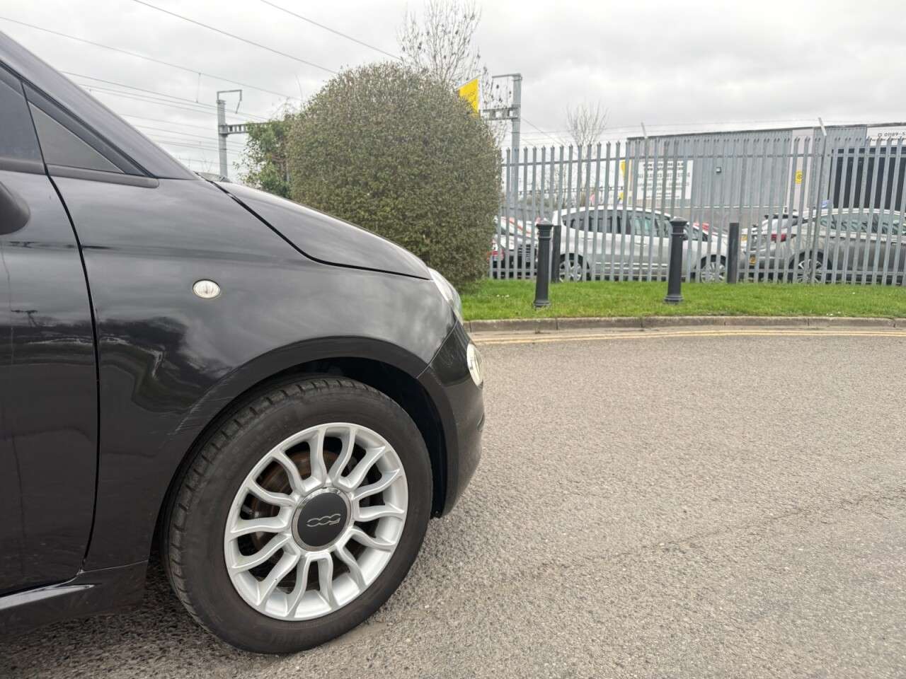 2017 FIAT 500 2017 FIAT 500