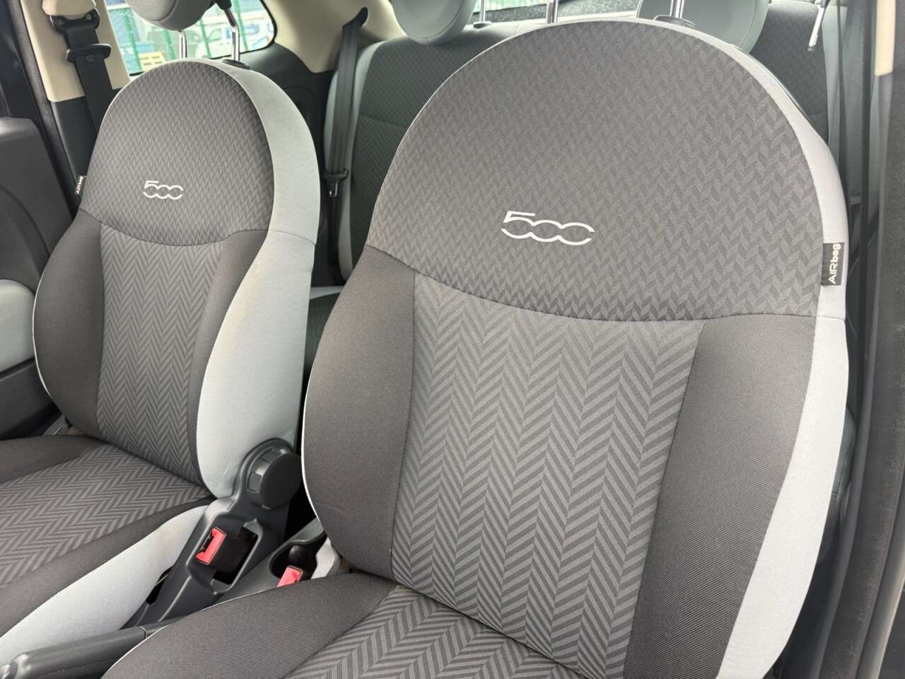 2017 FIAT 500 2017 FIAT 500