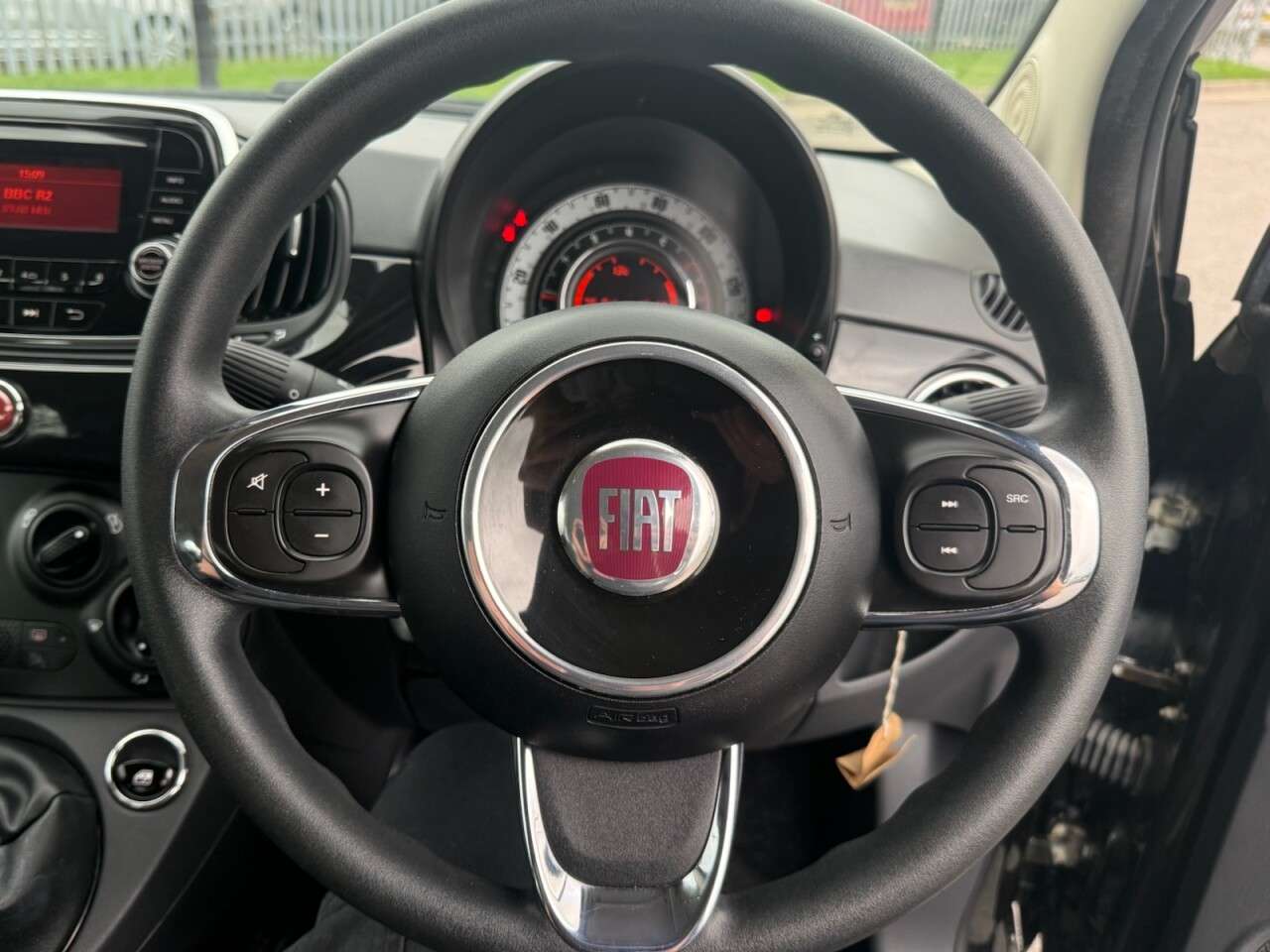 2017 FIAT 500 2017 FIAT 500