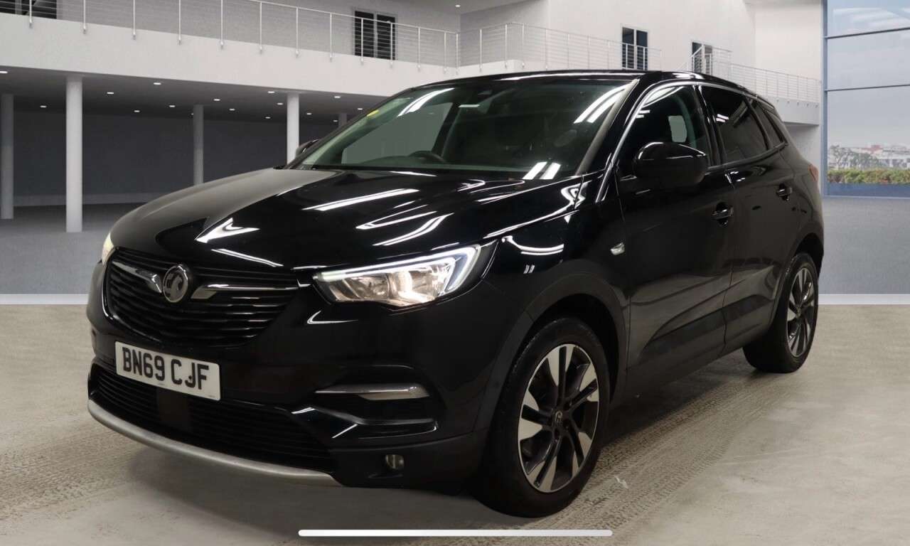 A 2019 VAUXHALL GRANDLAND X 1.2 Turbo GPF Sport Nav SUV 5dr Petrol Auto Euro 6 (s/s) (130 ps) 12 Months A 2019 VAUXHALL GRANDLAND X 1.2 Turbo GPF Sport Nav SUV 5dr Petrol Auto Euro 6 (s/s) (130 ps) 12 Months