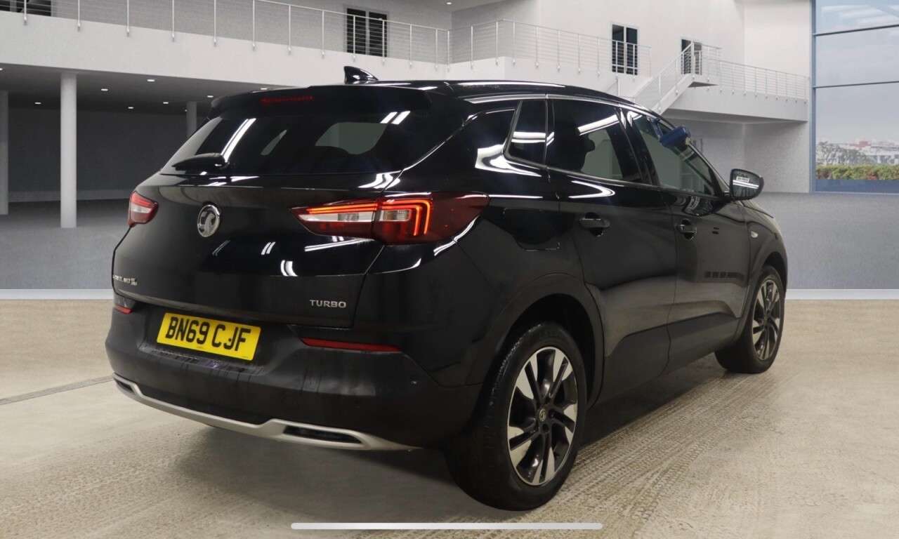 A 2019 VAUXHALL GRANDLAND X 1.2 Turbo GPF Sport Nav SUV 5dr Petrol Auto Euro 6 (s/s) (130 ps) 12 Months A 2019 VAUXHALL GRANDLAND X 1.2 Turbo GPF Sport Nav SUV 5dr Petrol Auto Euro 6 (s/s) (130 ps) 12 Months