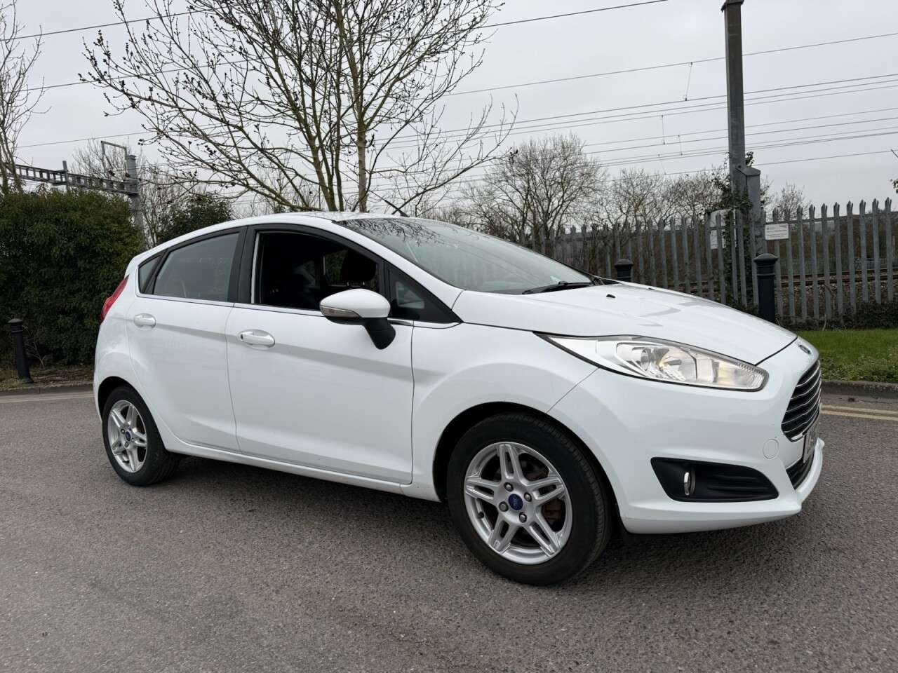 2013 FORD FIESTA 2013 FORD FIESTA
