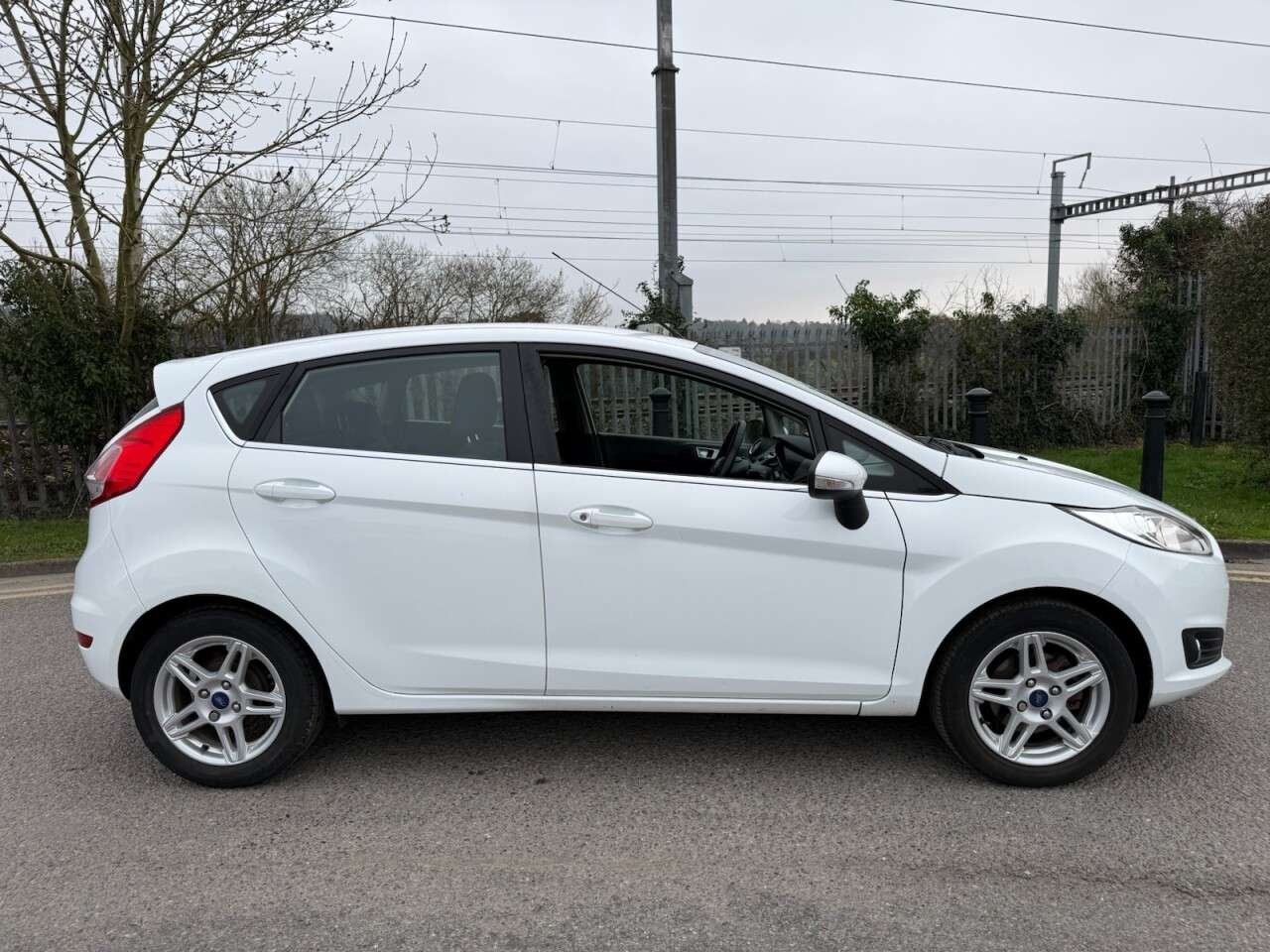 2013 FORD FIESTA 2013 FORD FIESTA