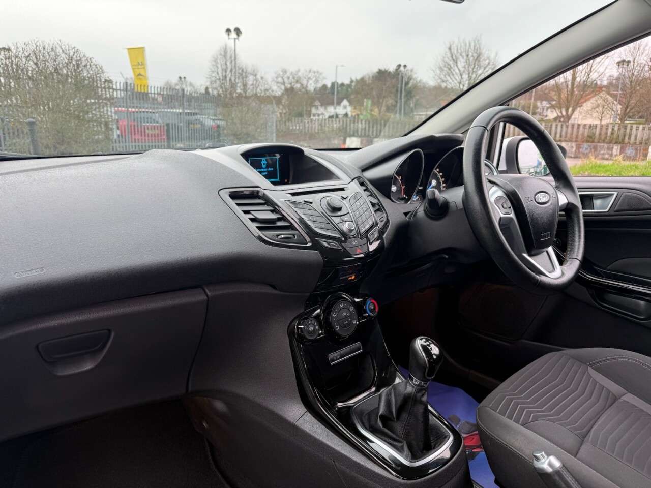 2013 FORD FIESTA 2013 FORD FIESTA