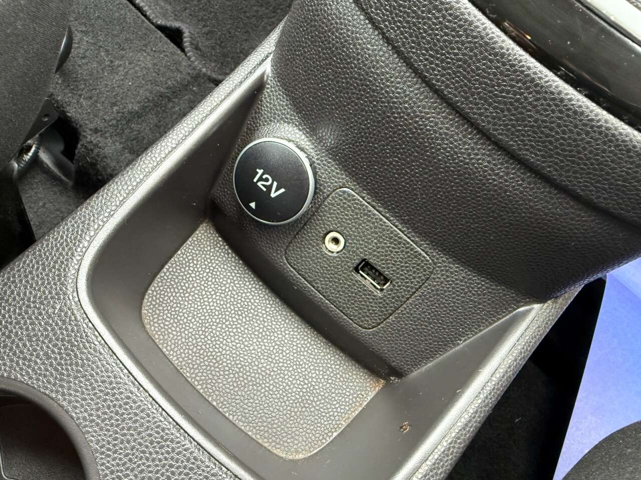 2013 FORD FIESTA 2013 FORD FIESTA